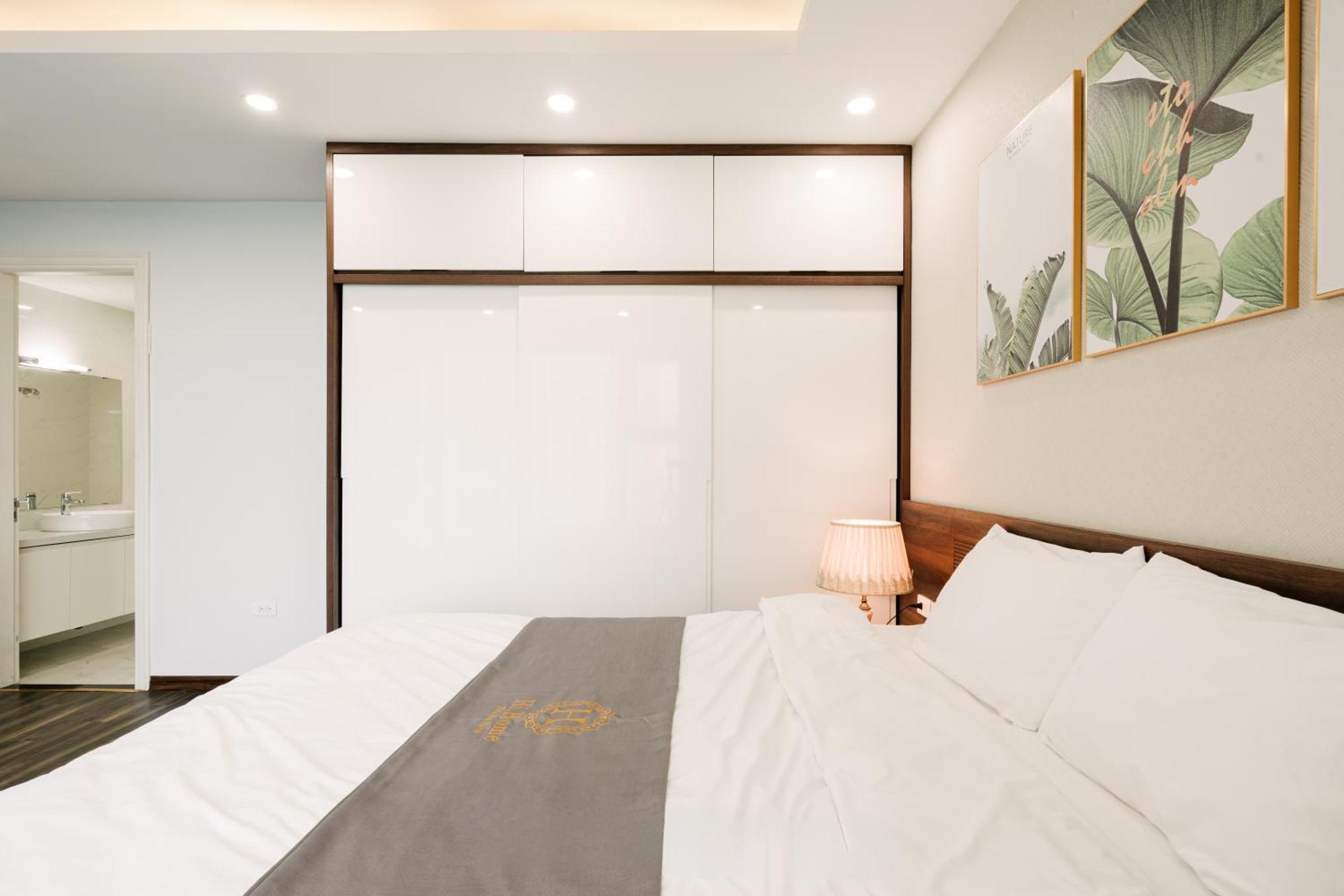 Hi-Home Suites - The West Lake Xuan Dieu Ханой Екстериор снимка